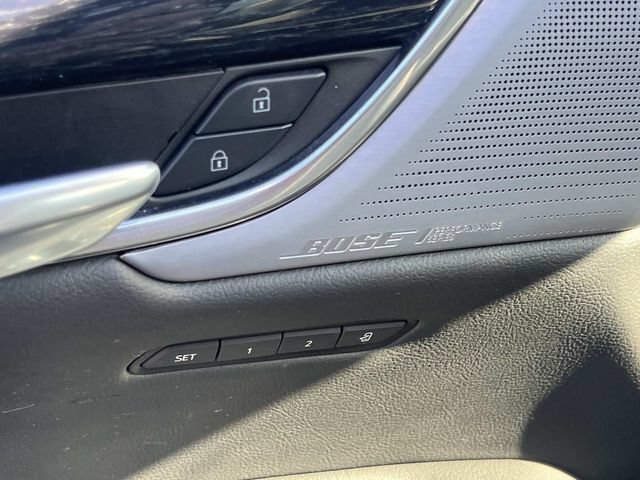 Certified 2025 Cadillac XT5 Premium Luxury w/ Technology Package AWD/4WD image 15