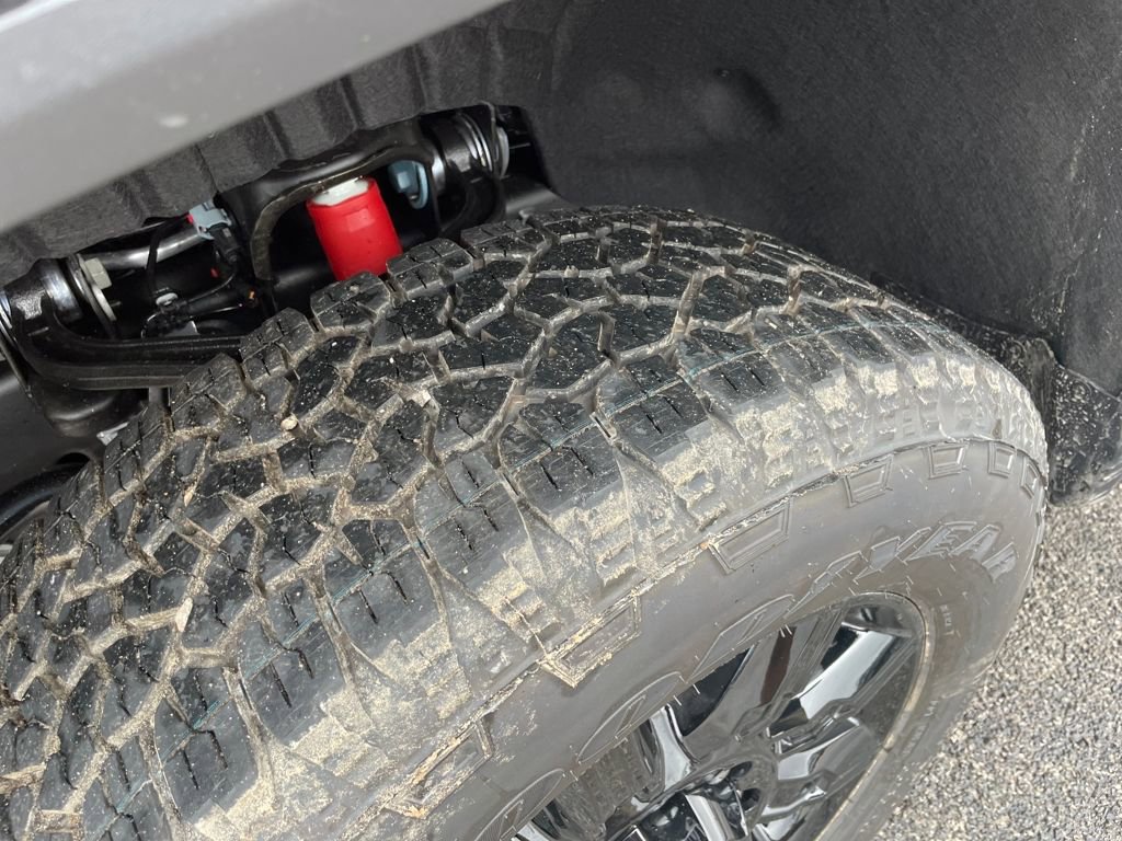 New 2026 GMC Sierra 2500 AT4 w/ AT4 Premium Plus Package image 28