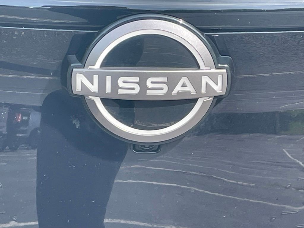 Used 2024 Nissan Ariya AWD image 9
