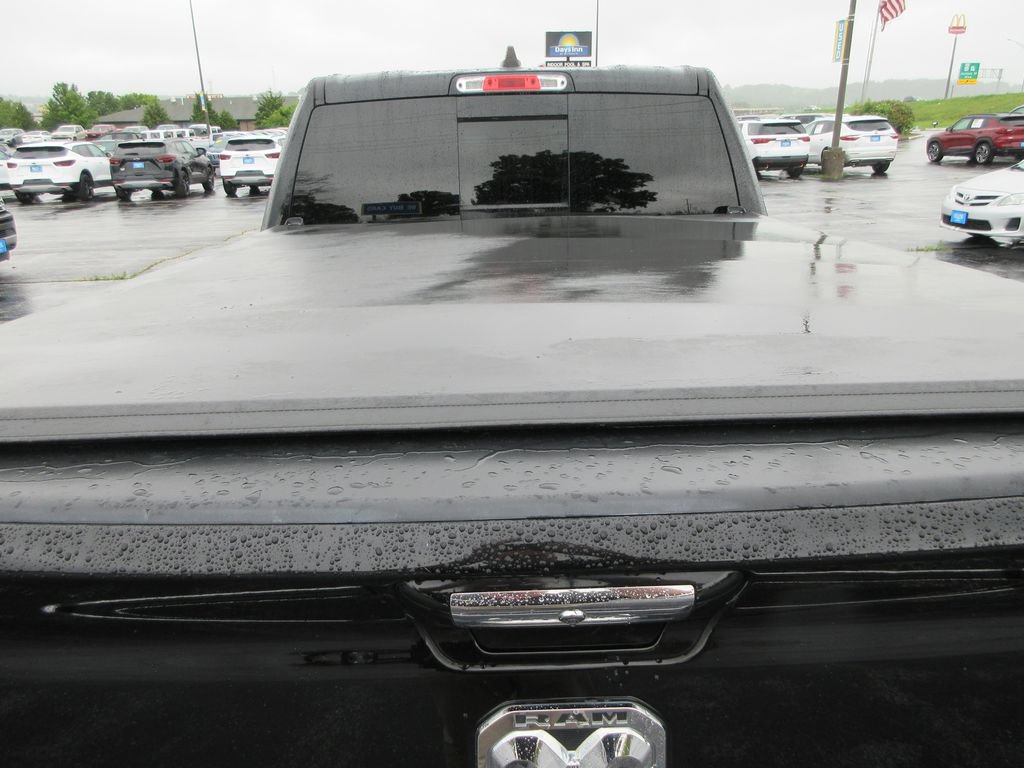 Used 2021 RAM 1500 Laramie AWD/4WD image 14