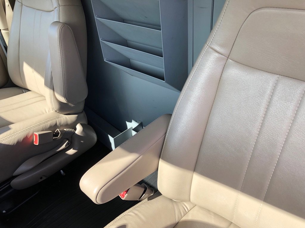 Used 2020 Chevrolet Express 3500 w/ Driver Convenience Package image 17