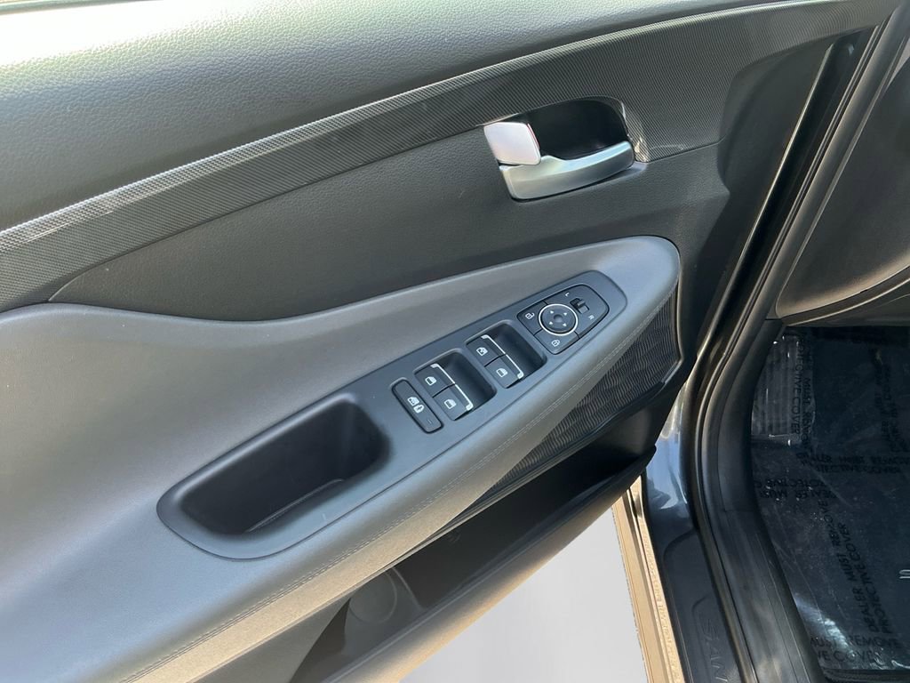 Used 2023 Hyundai Santa Fe SE FWD image 20