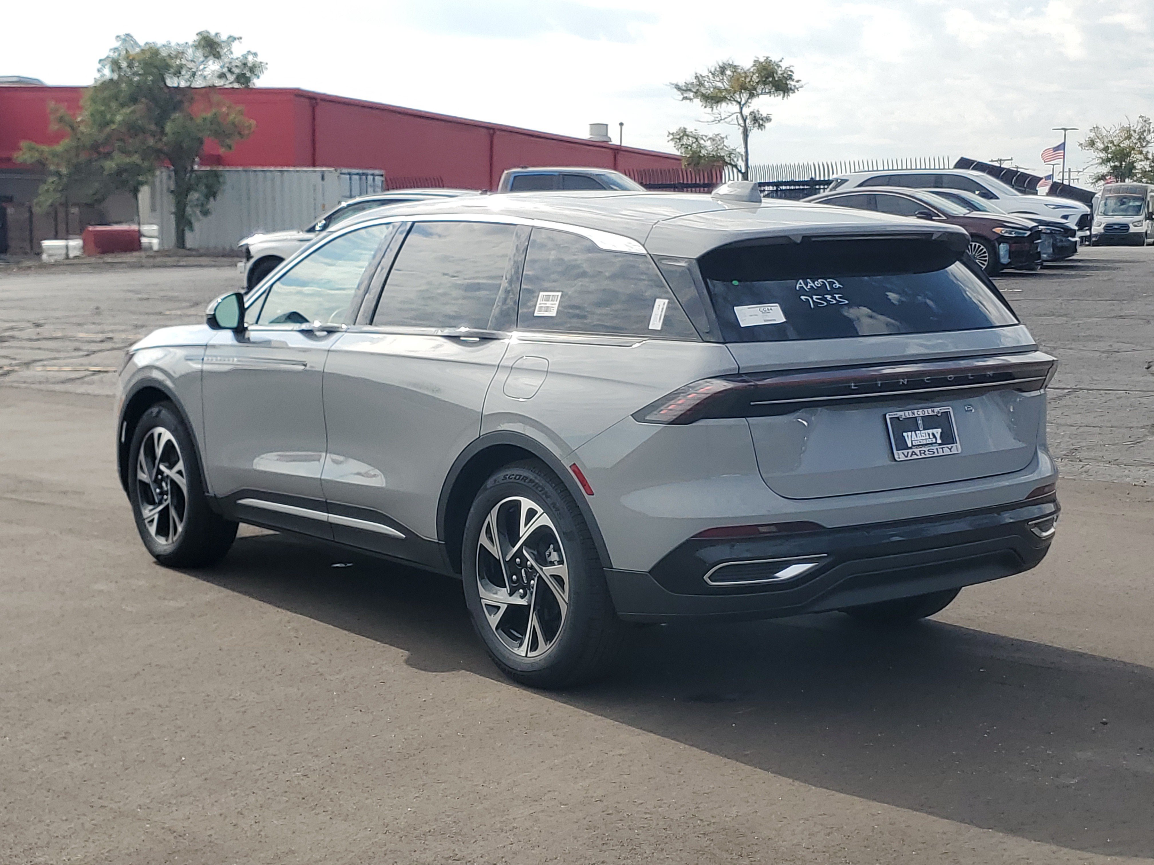 New 2026 Lincoln Nautilus Premier w/ Equipment Group 102A AWD/4WD image 3
