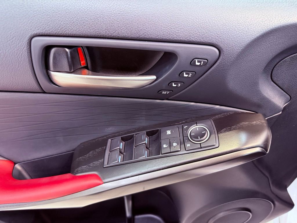 Certified 2022 Lexus IS 300 300 PREMIUM/SMART CRUISE/PARK image 18