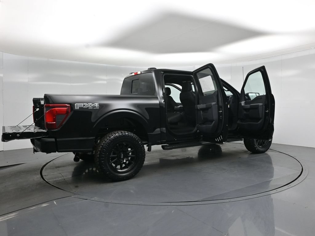 New 2026 Ford F150 XLT w/ Equipment Group 302A MID AWD/4WD image 5