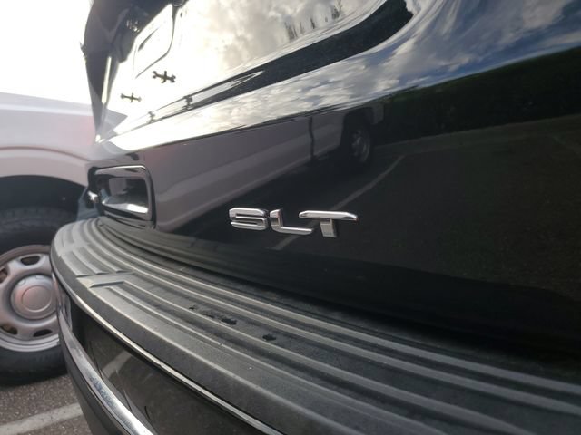 Used 2023 GMC Yukon XL SLT RWD image 8