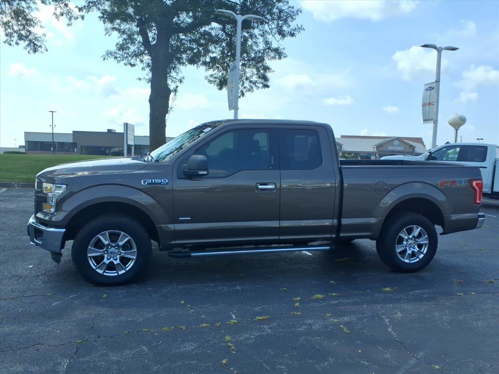 Used 2016 Ford F150 XLT w/ Equipment Group 302A Luxury AWD/4WD image 4