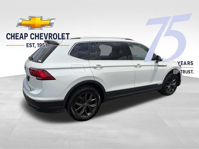 Used 2023 Volkswagen Tiguan SE AWD/4WD image 5