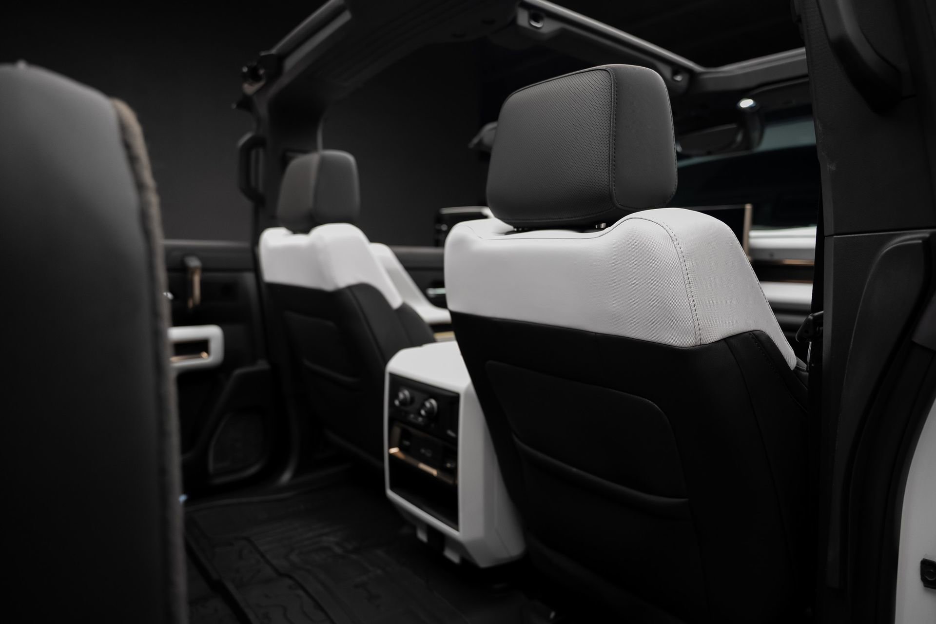 Used 2022 GMC Hummer EV Edition 1 w/ LPO, Illumination Package AWD/4WD image 74