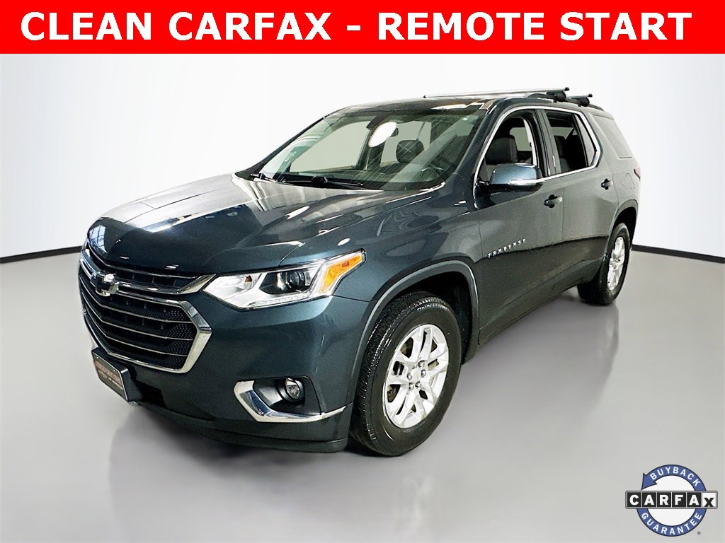 Used 2020 Chevrolet Traverse LT image 2