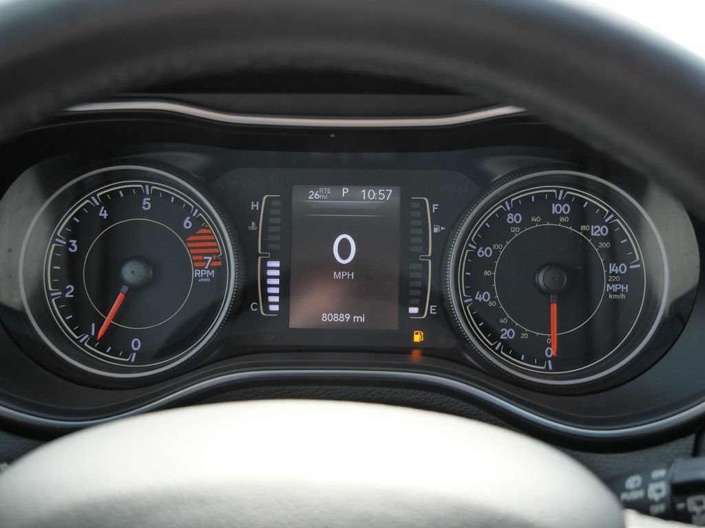 Used 2019 Jeep Cherokee Latitude Plus image 37