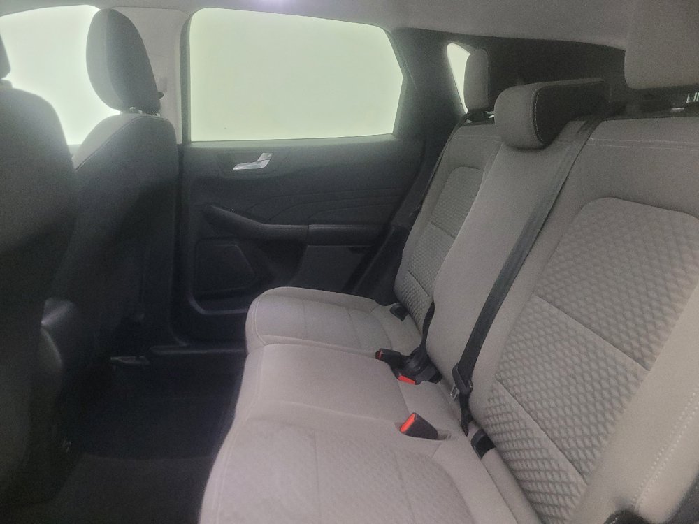 Used 2021 Ford Escape SE FWD image 18