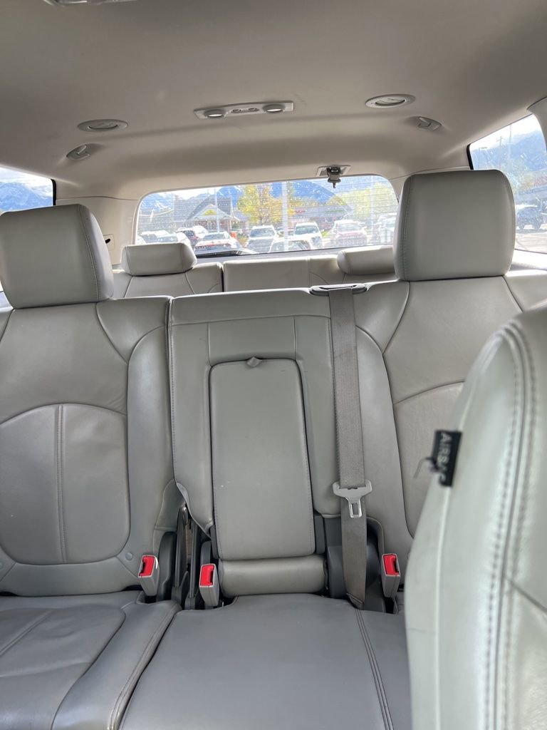 Used 2013 GMC Acadia SLT image 5