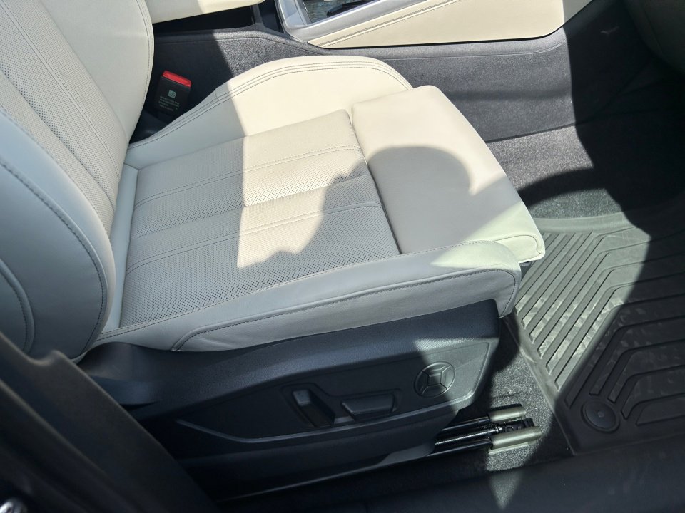 Certified 2025 Audi Q5 Premium Plus w/ Premium Plus image 30