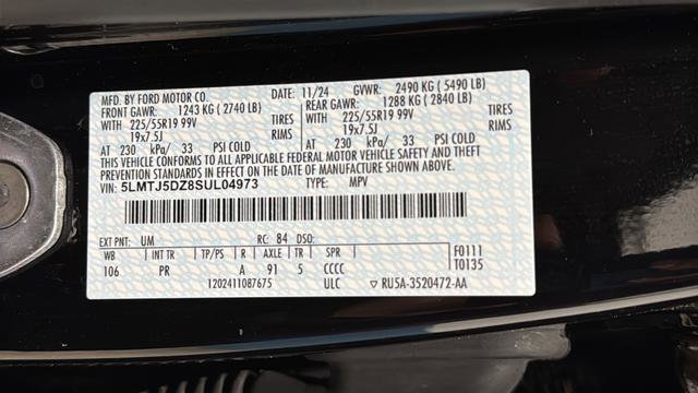 Used 2025 Lincoln Corsair Grand Touring w/ Equipment Group 301A AWD/4WD image 28