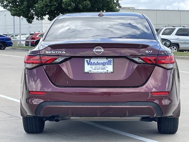 Used 2024 Nissan Sentra SV w/ Lighting Package FWD image 5