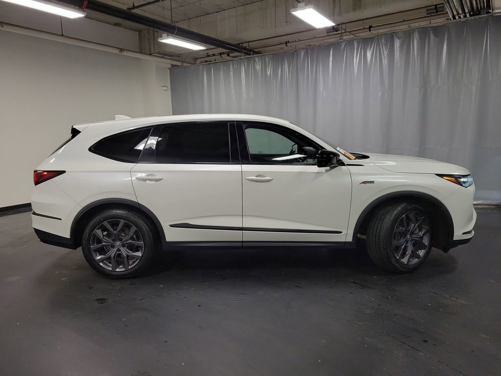 Used 2022 Acura MDX A-Spec image 9