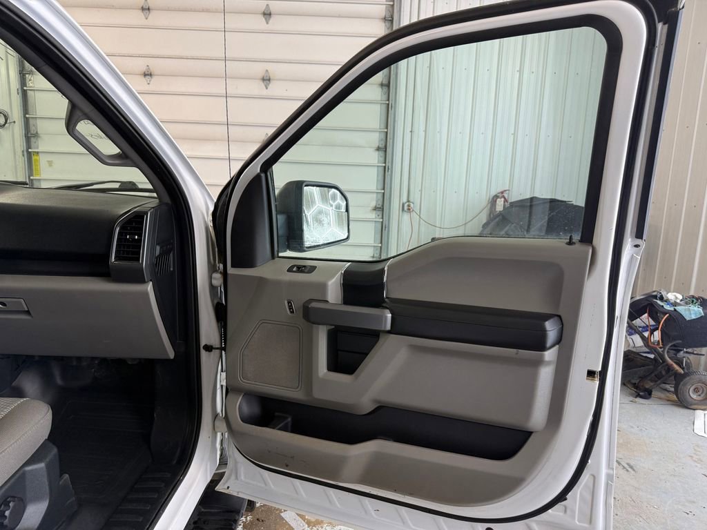 Used 2020 Ford F150 XLT image 35