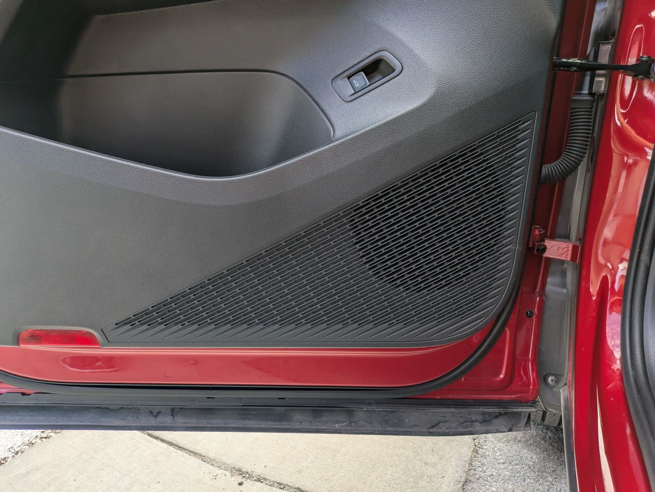 Certified 2025 Volkswagen Atlas SE AWD/4WD image 16