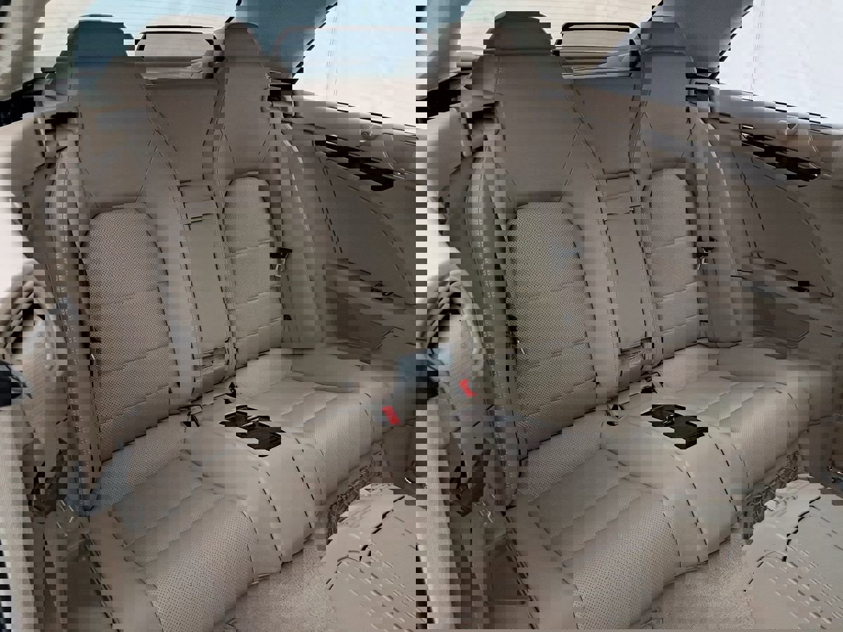 Used 2012 Mercedes-Benz E 550 Cabriolet AMG Line image 21