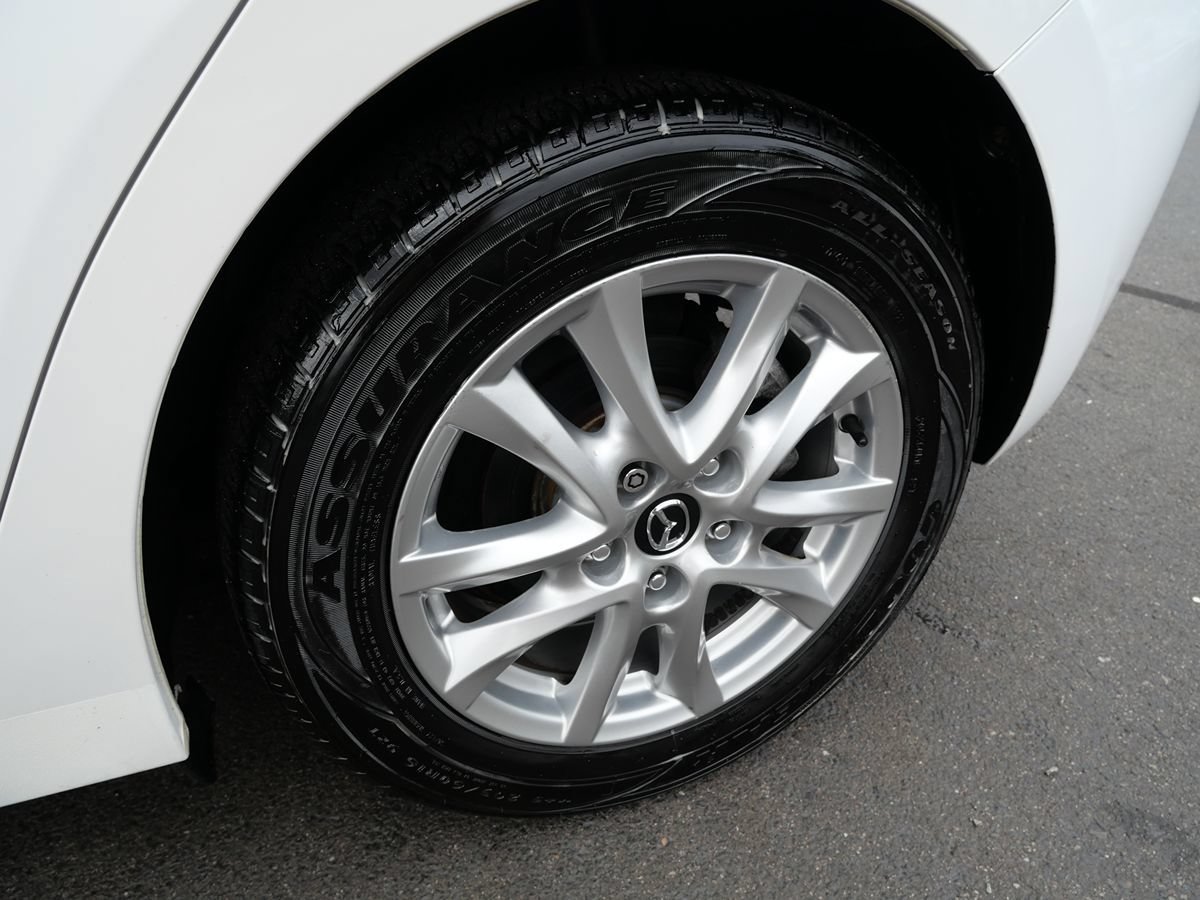 Used 2015 MAZDA MAZDA3 i Touring FWD image 37