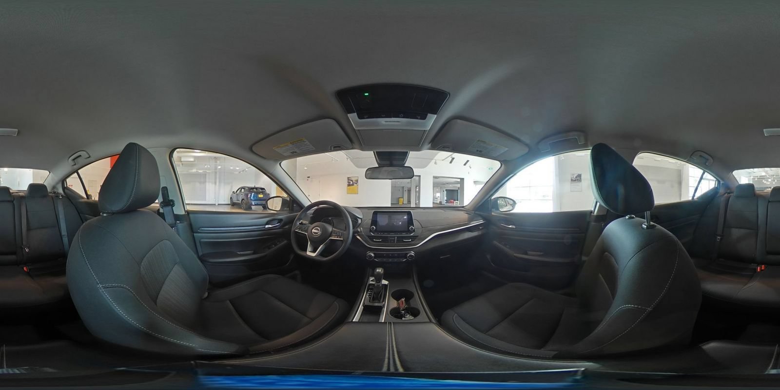 Used 2025 Nissan Altima 2.5 SV FWD image 40