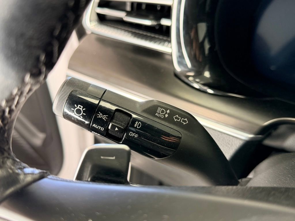 Used 2022 Kia K5 GT FWD image 16