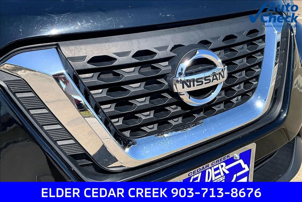 Used 2018 Nissan Kicks SV FWD image 32
