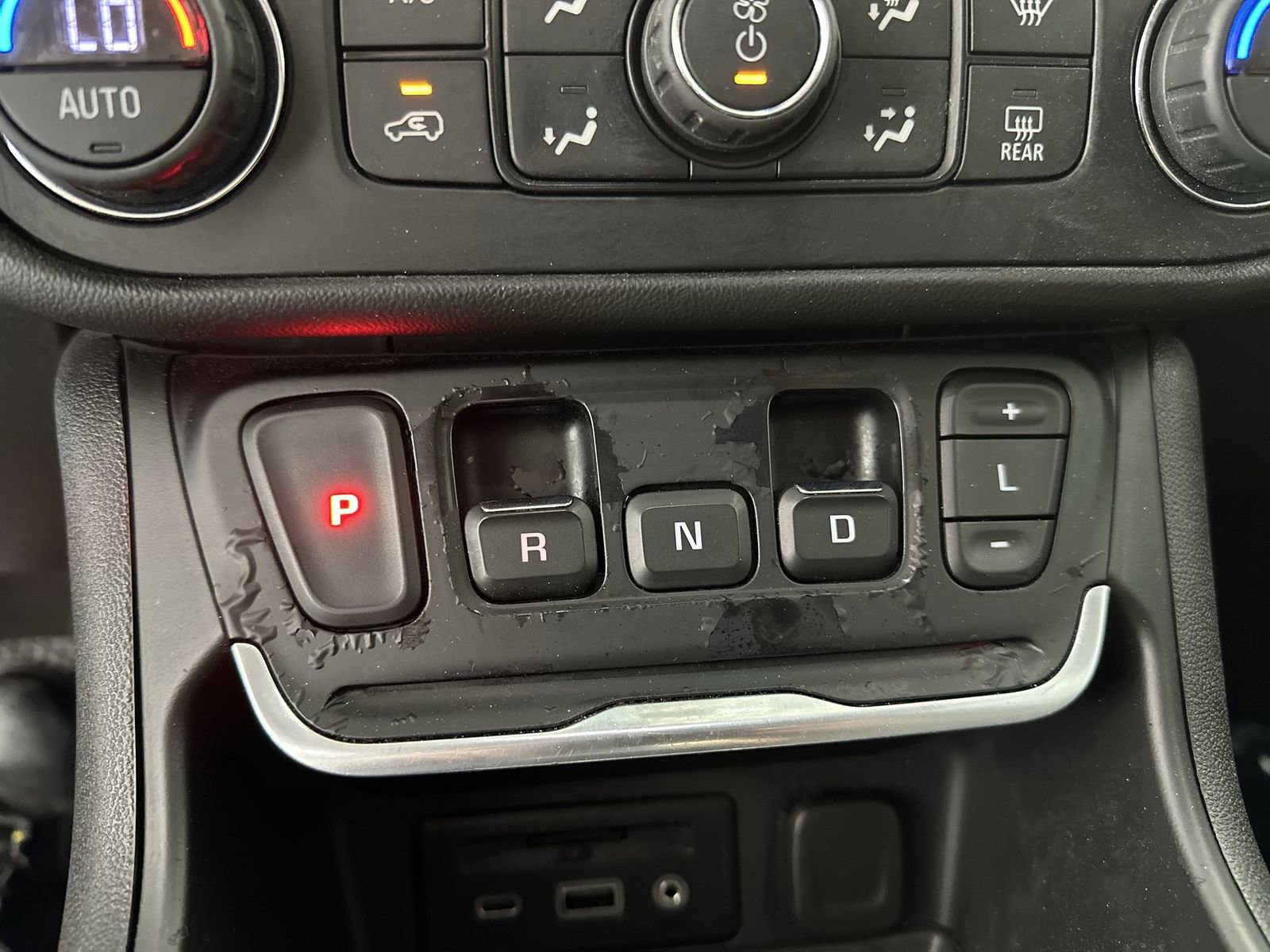 Used 2018 GMC Terrain Denali w/ Advanced Safety Package FWD image 20