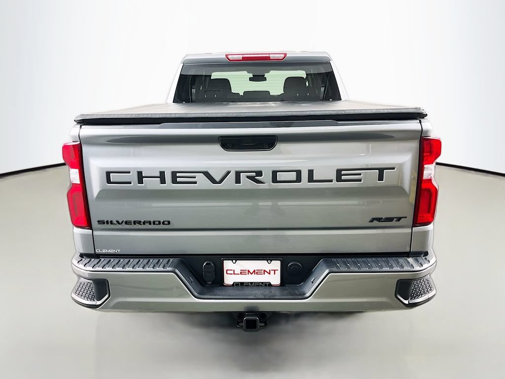 Used 2024 Chevrolet Silverado 1500 RST w/ Dark Appearance Package AWD/4WD image 8