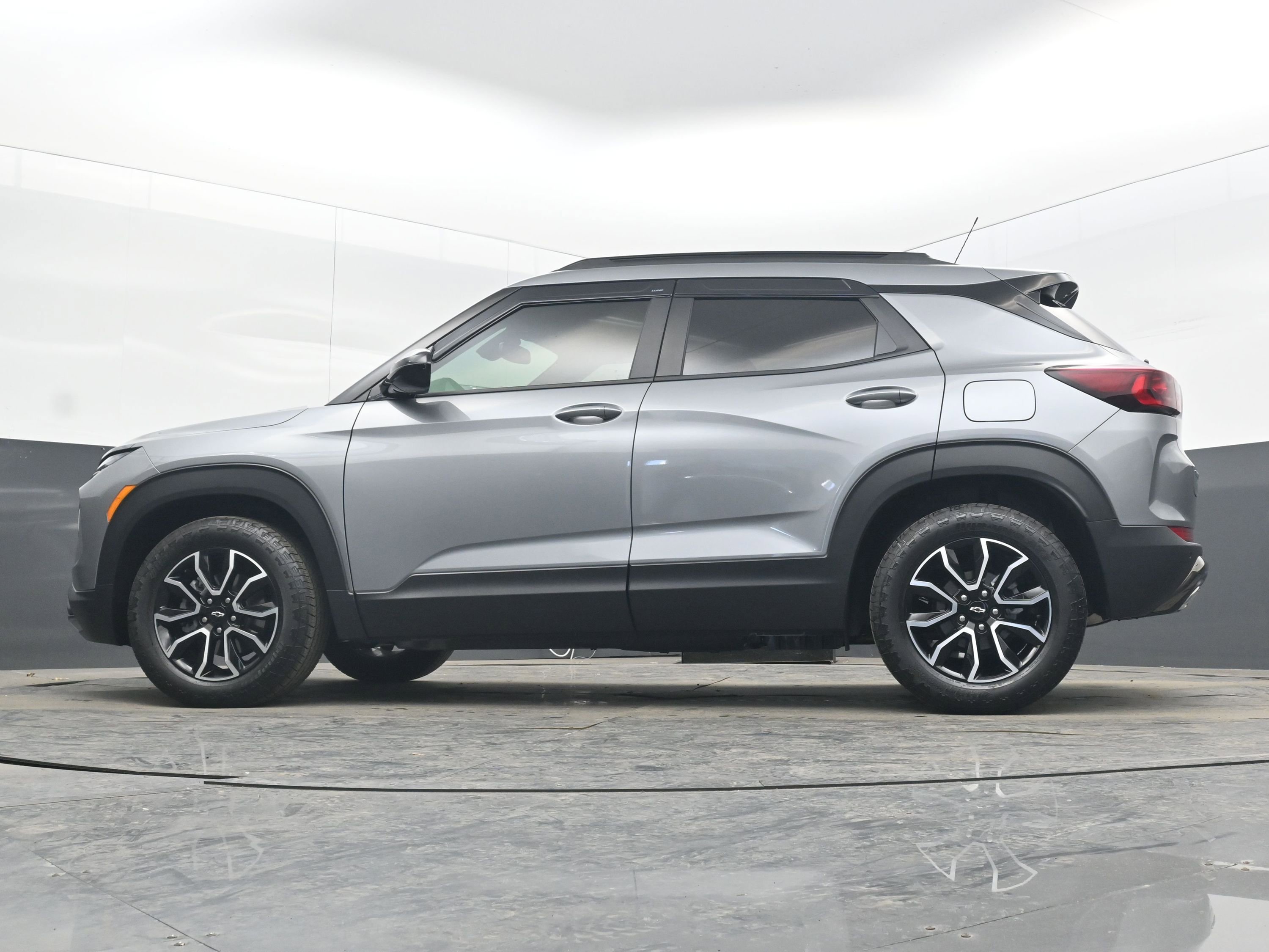 Certified 2026 Chevrolet TrailBlazer ACTIV w/ Convenience Package image 24