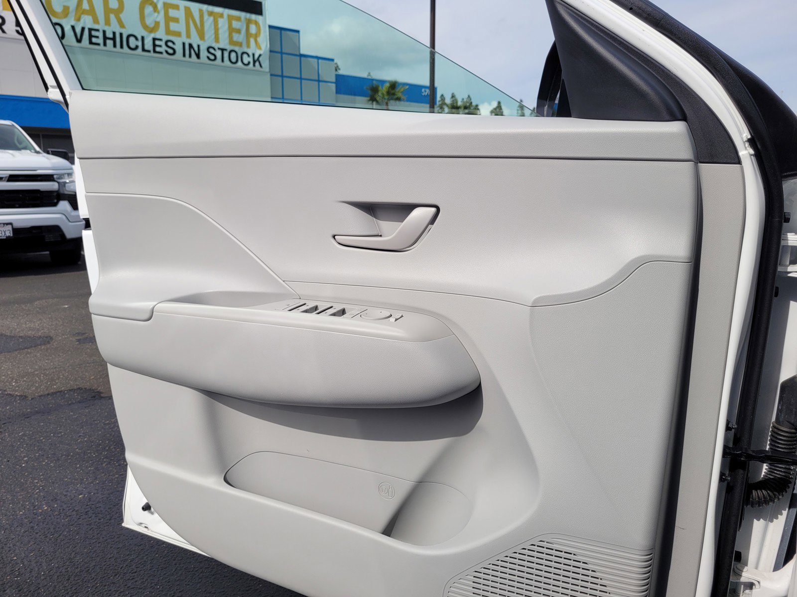 Used 2024 Hyundai Kona SEL image 25