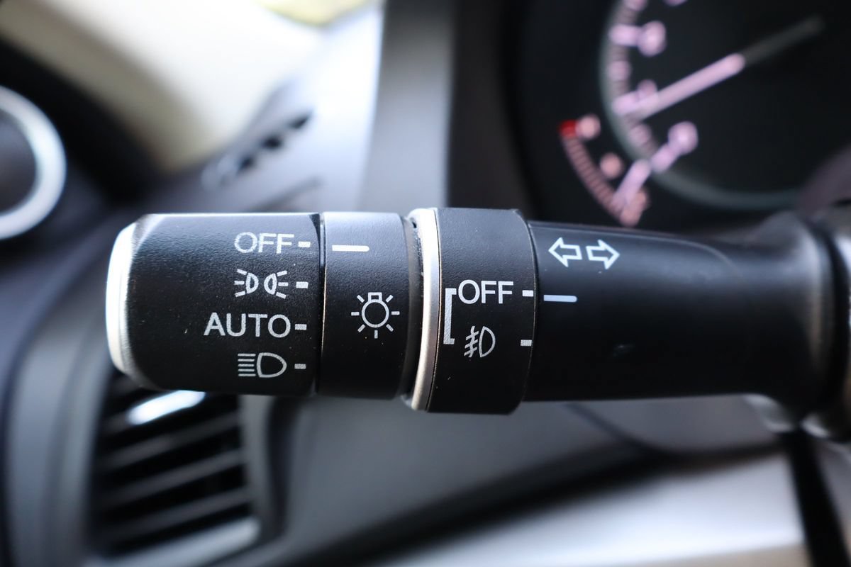 Used 2014 Acura RDX w/ Technology Package AWD/4WD image 32