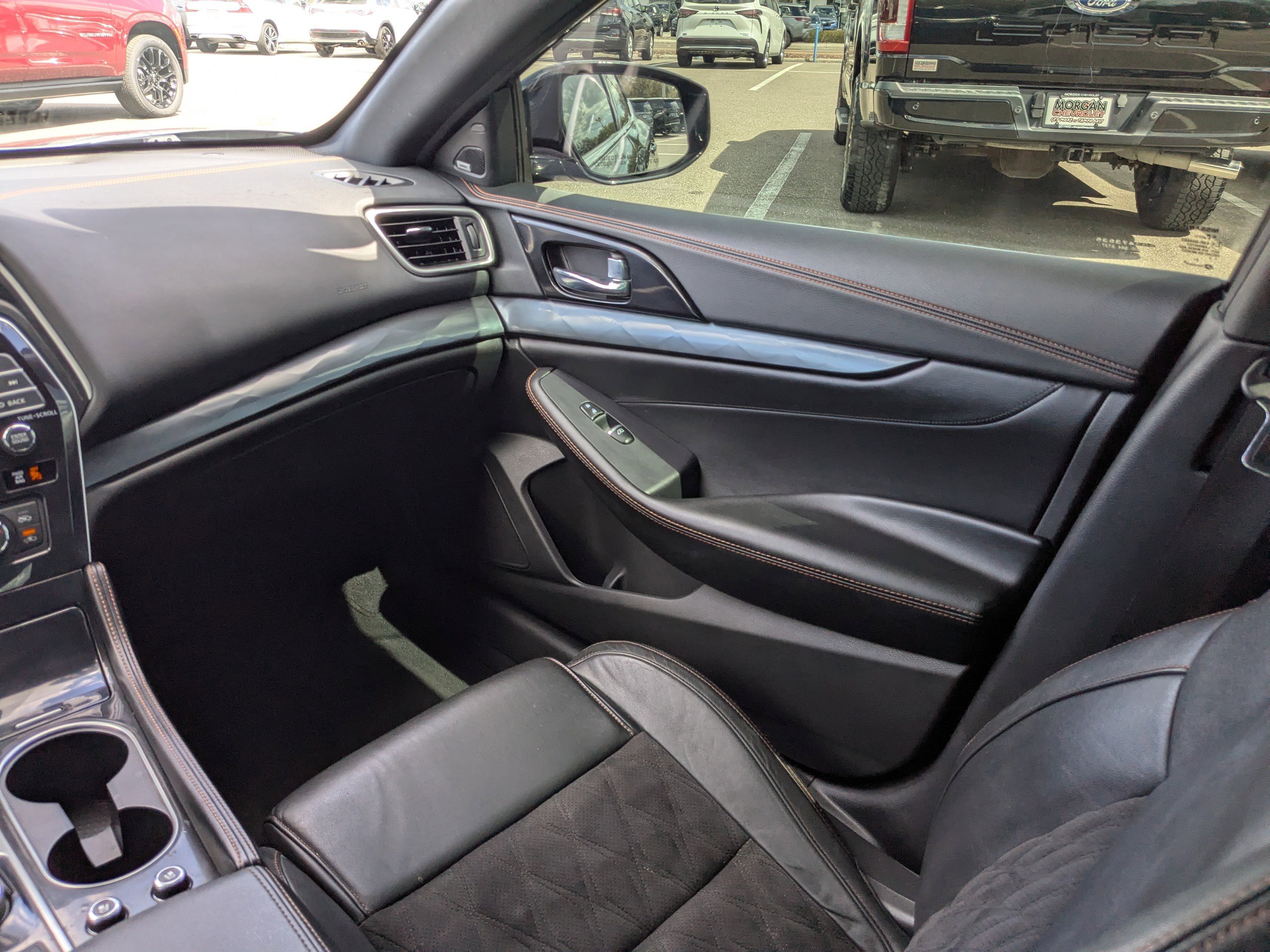 Used 2023 Nissan Maxima SR w/ Sport Mat Group image 16