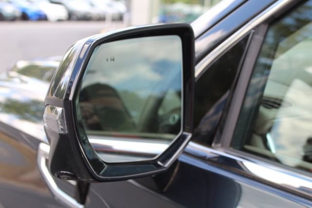 Used 2021 GMC Yukon Denali w/ Denali Ultimate Package image 13