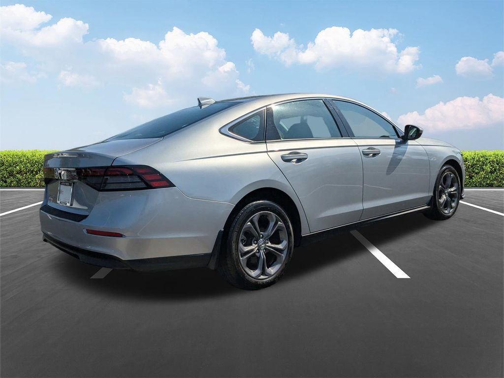 Used 2024 Honda Accord EX image 5
