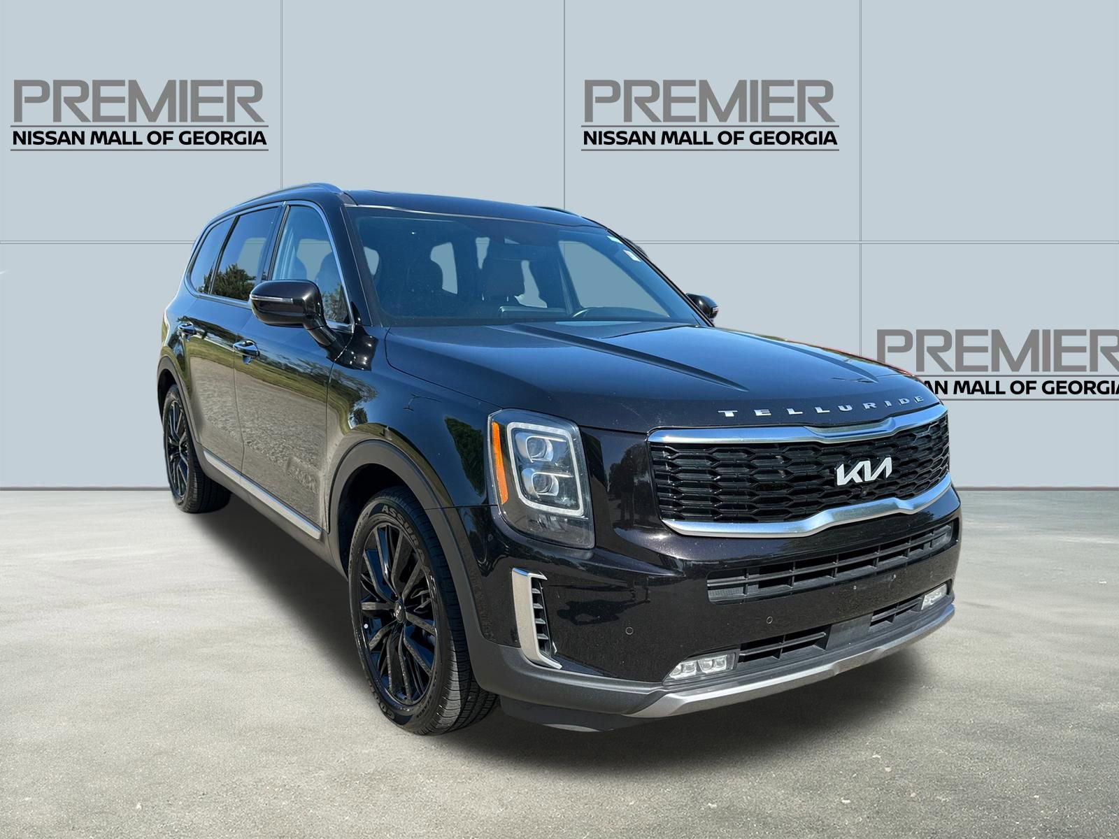 Used 2022 Kia Telluride SX w/ Towing Package image 3