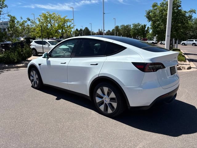 Used 2023 Tesla Model Y Long Range AWD/4WD image 4