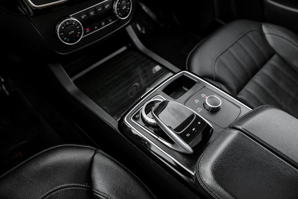 Used 2018 Mercedes-Benz GLE 350 image 25