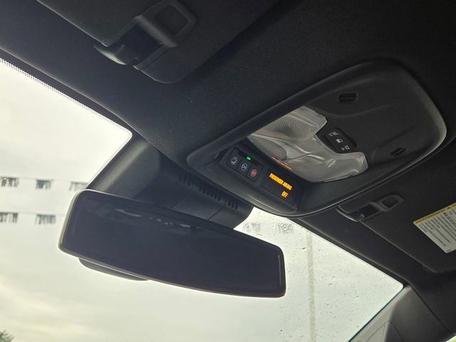 Used 2025 GMC Canyon AT4 w/ AT4 Premium Package image 26