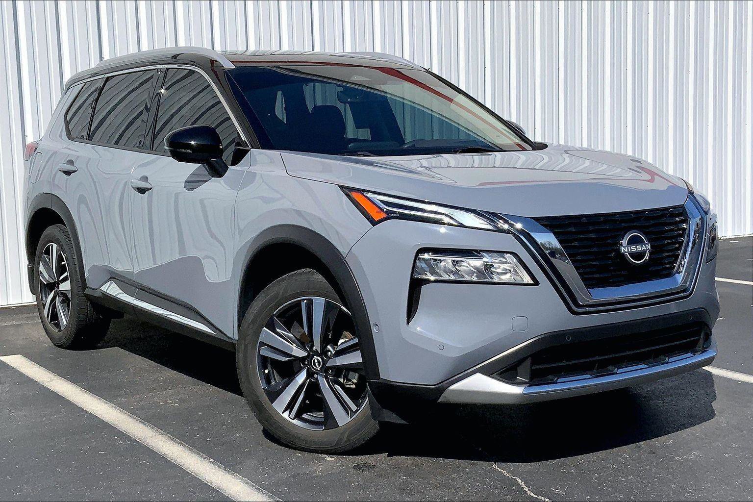 Used 2023 Nissan Rogue Platinum w/ Platinum Premium Package image 33