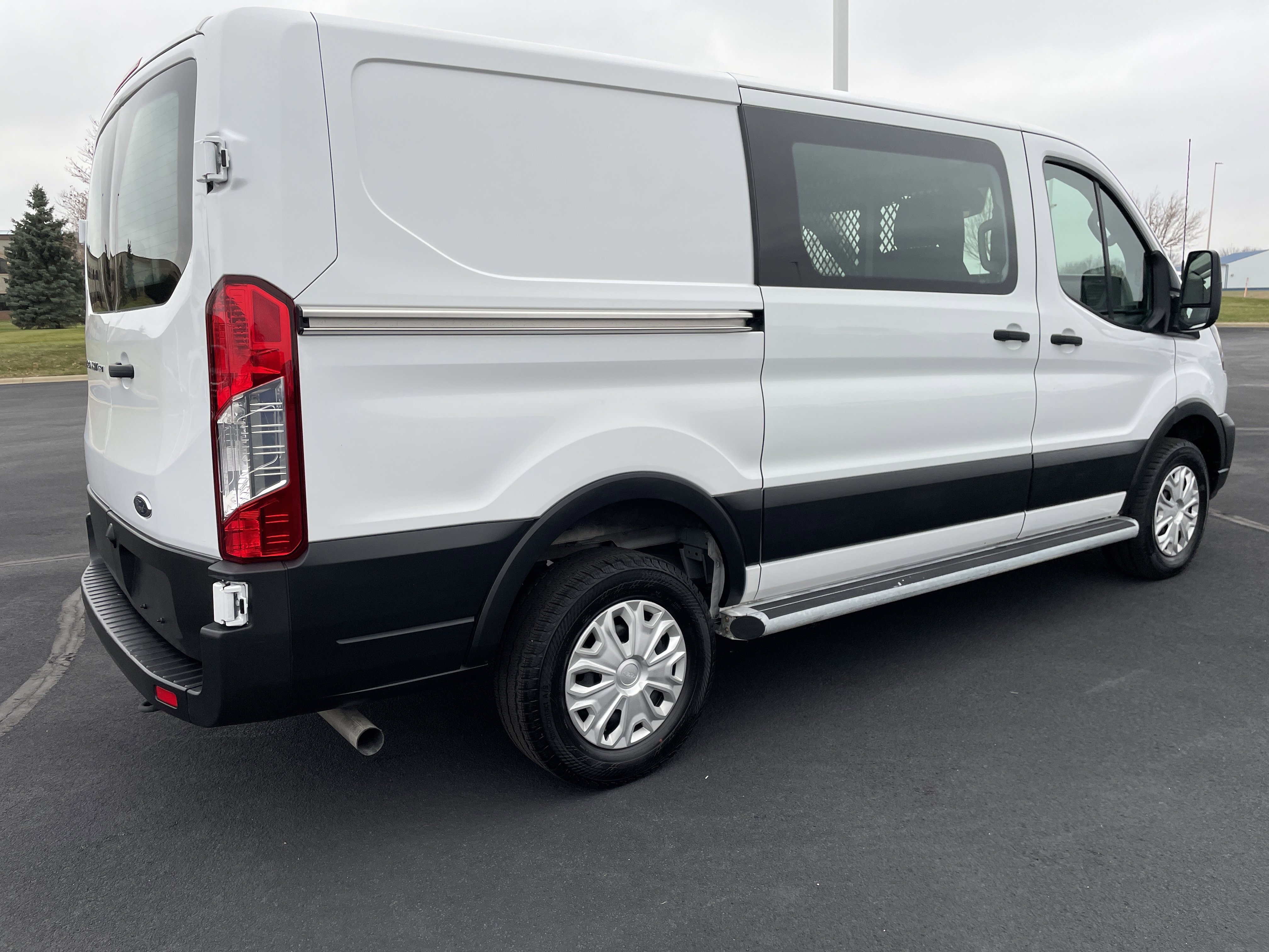 Used 2024 Ford Transit 250 Low Roof w/ Exterior Upgrade Package image 5