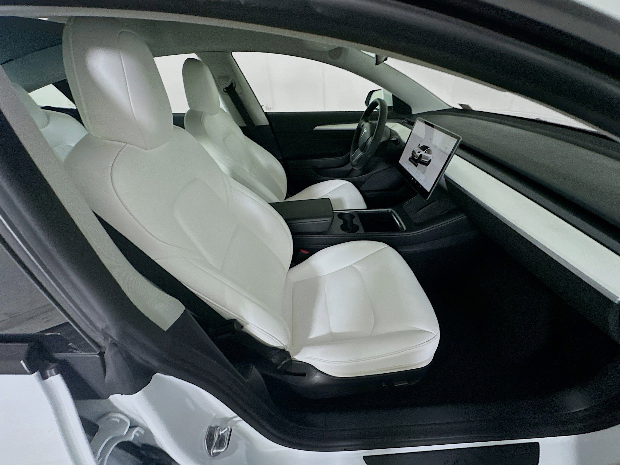 Used 2022 Tesla Model 3 Long Range image 29