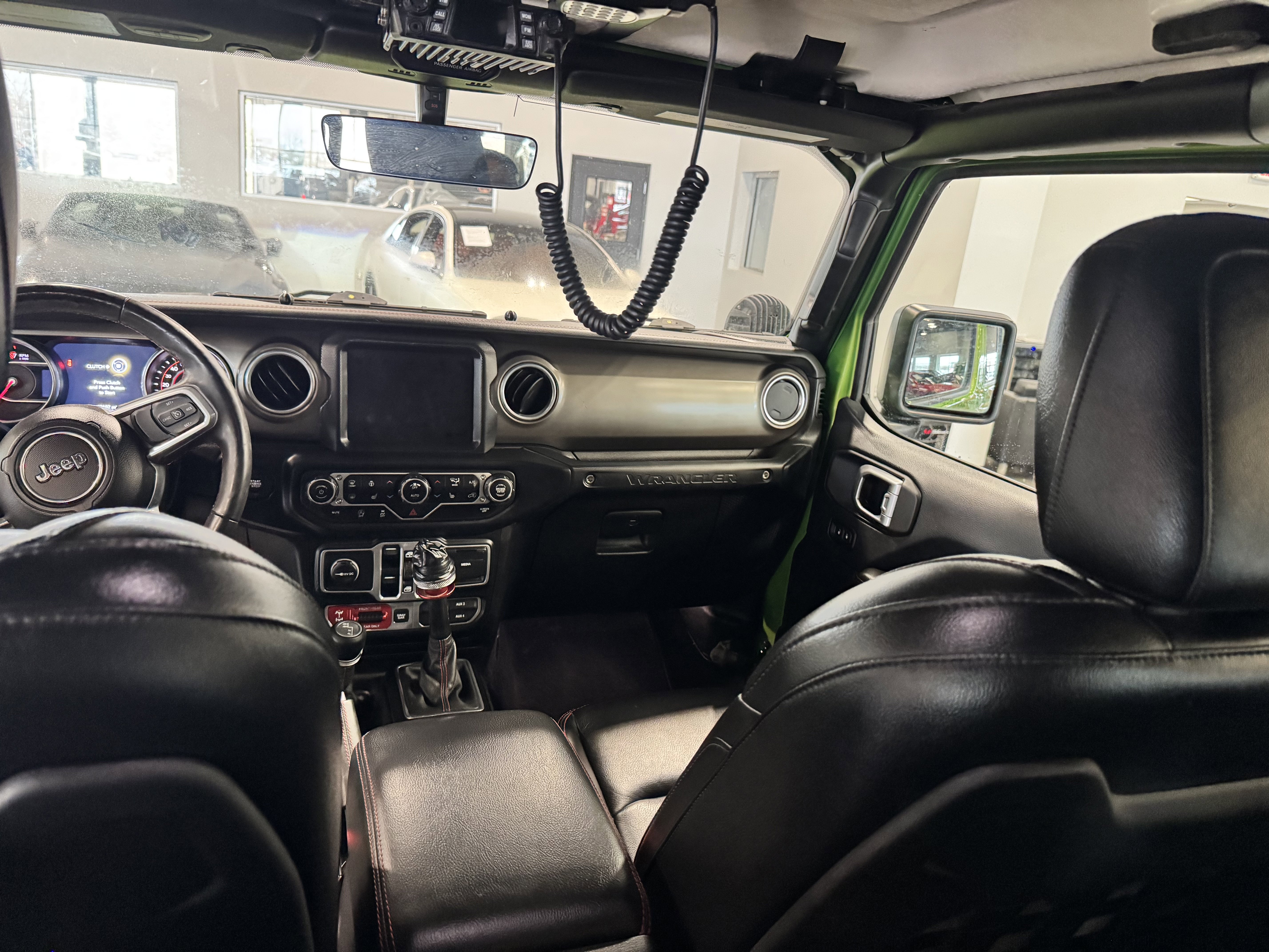 Used 2018 Jeep Wrangler Unlimited Rubicon image 28