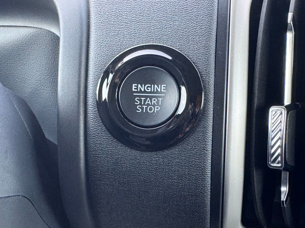 Used 2025 Ford Expedition Max Active image 6