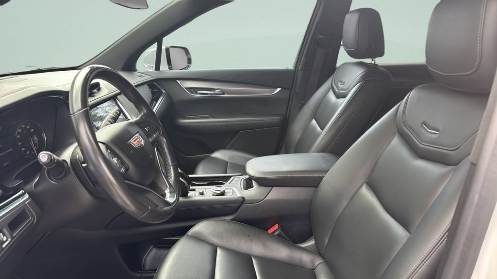 Used 2021 Cadillac XT6 Luxury FWD image 10