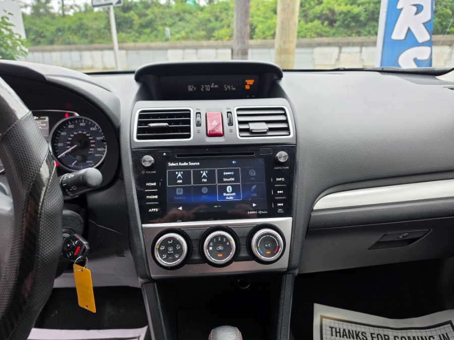 Used 2017 Subaru Crosstrek 2.0i Premium AWD/4WD image 17