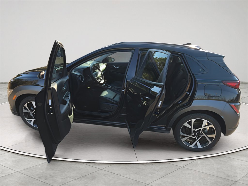 Used 2023 Hyundai Kona Limited image 22