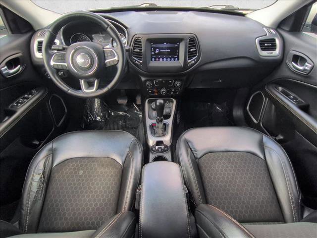 Used 2018 Jeep Compass Latitude w/ Popular Equipment Group image 17