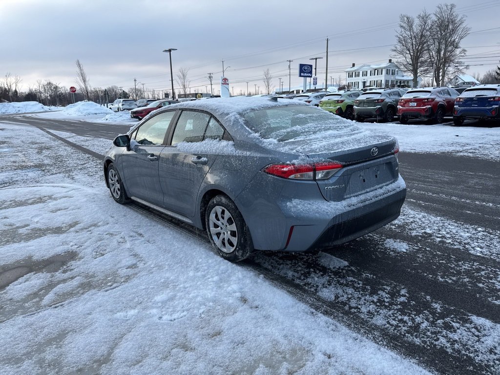 Used 2023 Toyota Corolla LE image 5